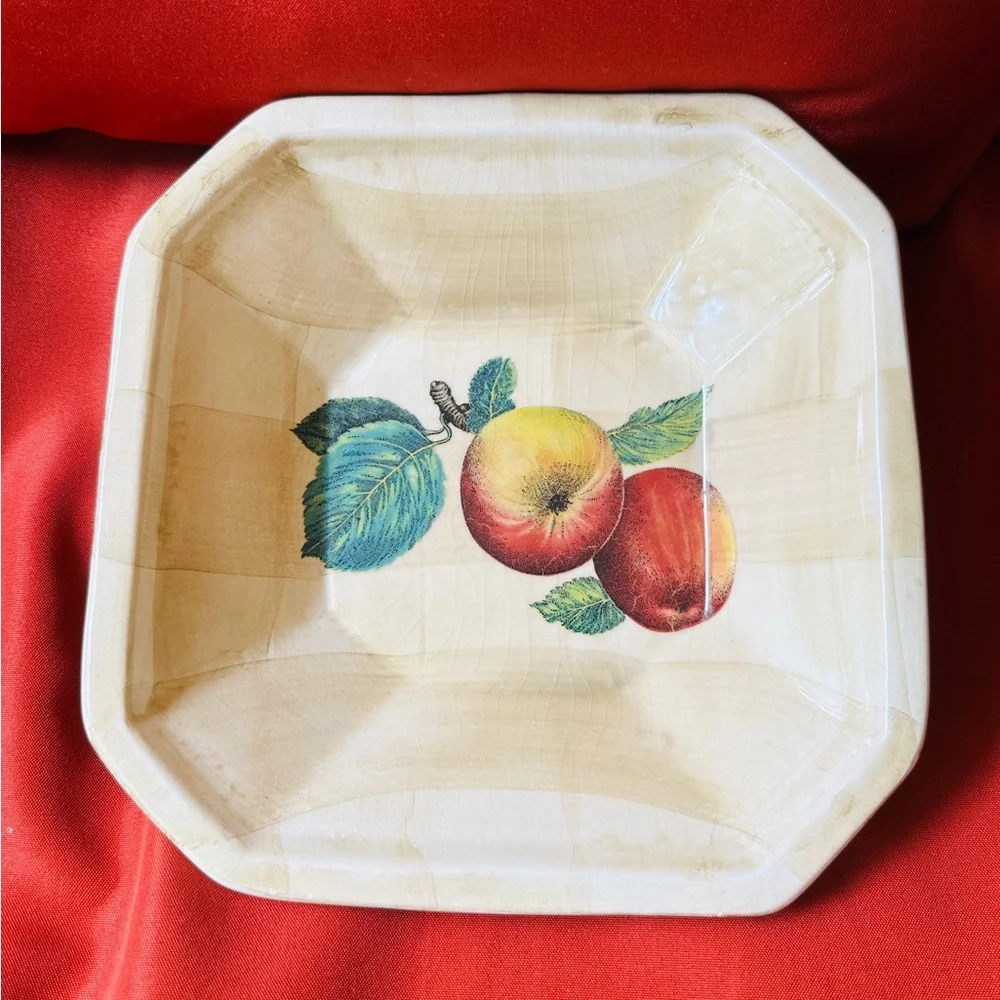 Vintage Ceramica Due Torri Octagonal Apple Bowl Made In Italy
